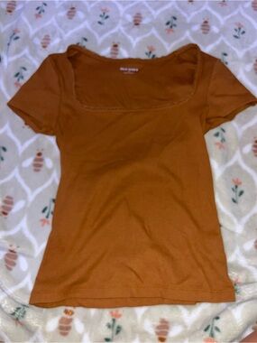Old Navy Rust Short Sleeve Square-Neck Tee